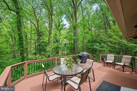 Exterior - 590 Fletcher Rd, Wayne, PA 19087 photo 7 of 14