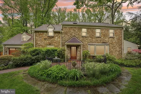 949 Leopard Rd, Jenkintown, PA 19046