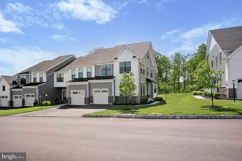 41 Umbrell, Eagleville, PA 19403 photo 2