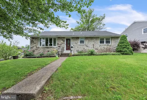 190 W 8th St, Pottstown, PA 19464