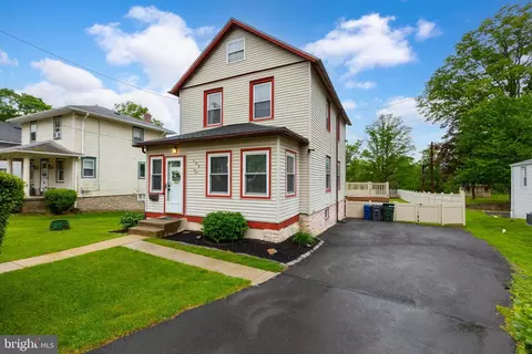 596 N Tyson Ave, Glenside, PA 19038