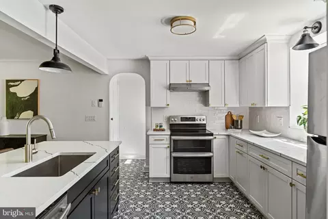Kitchen - 600 Mulford Rd, Wyncote, PA 19095 photo 3 of 8