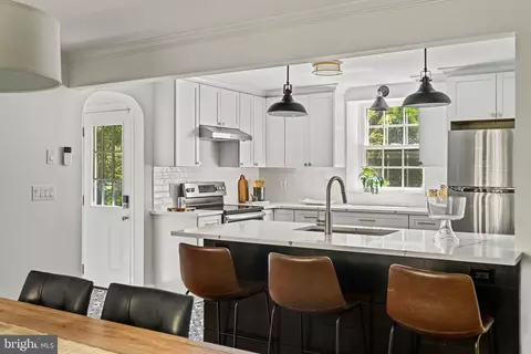Kitchen - 600 Mulford Rd, Wyncote, PA 19095 photo 8 of 8