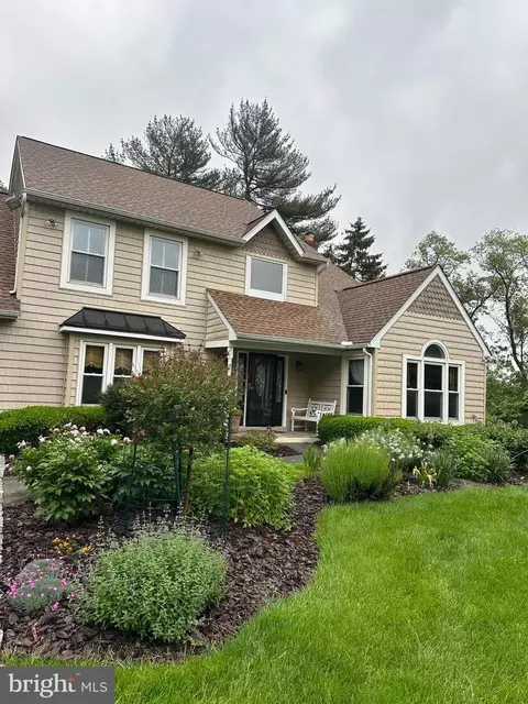 475 Poplar Ln, Lafayette Hill, PA 19444