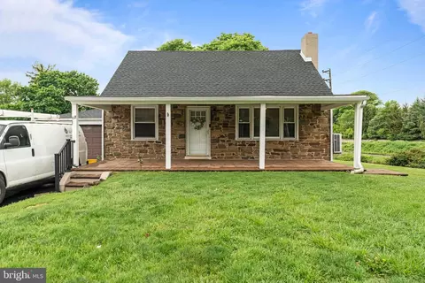 12 E Township Line Rd, Norristown, PA 19401