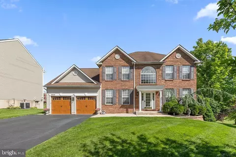 2904 Santa Maria Dr, Gilbertsville, PA 19525