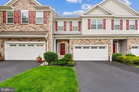 316 Fairfield Cir S, Royersford, PA 19468