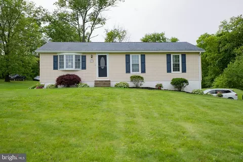 210 W Branch Rd, Barto, PA 19504