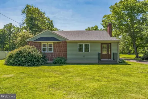 1122 Valley Forge Rd, Norristown, PA 19403