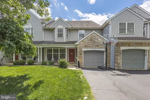 174 Filly Dr, North Wales, PA 19454