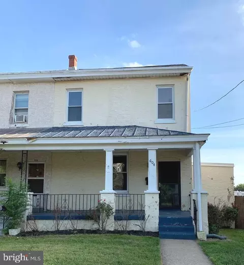 604 E Marshall St, Norristown, PA 19401