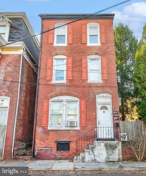 11 S Franklin St, Pottstown, PA 19464