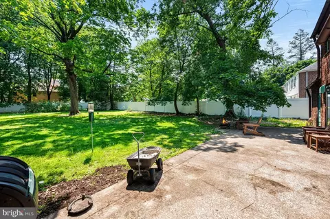 Exterior - 213 Rices Mill Rd, Wyncote, PA 19095 photo 5 of 6