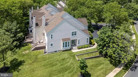 534 Country Club Dr, Lansdale, PA 19446