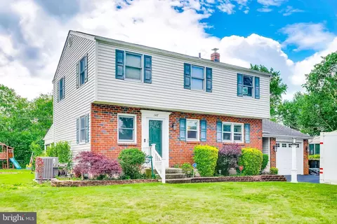 142 Colonial Ave, Norristown, PA 19403