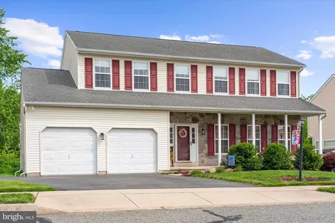 2419 Anneto Dr, Pottstown, PA 19464