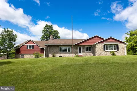 923 Farmington Ave, Pottstown, PA 19464