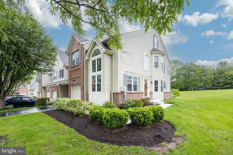 317 Manor Rd, Harleysville, PA 19438