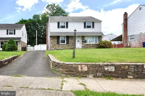812 Jenkintown Rd, Elkins Park, PA 19027