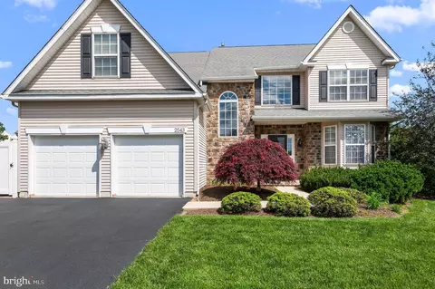 2543 Saint Victoria Dr, Gilbertsville, PA 19525