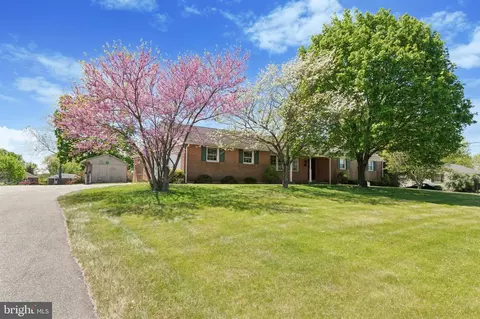 1828 Big Rd, Gilbertsville, PA 19525