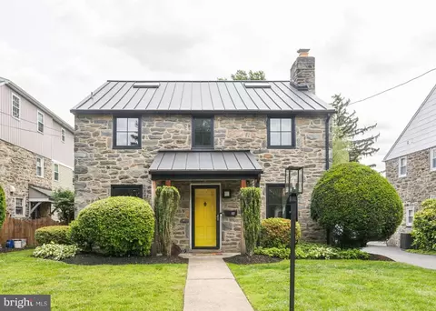 137 Sutton Rd, Ardmore, PA 19003
