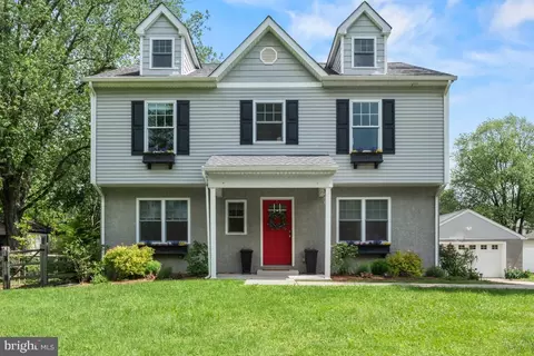 880 Rabbit Run Rd, Blue Bell, PA 19422