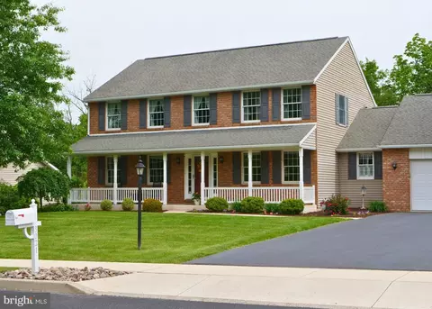 3021 Burton Dr, Gilbertsville, PA 19525