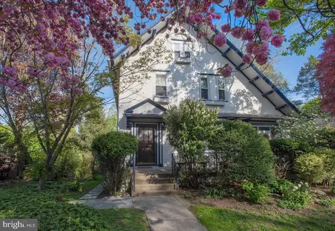 7933 Park Ave, Elkins Park, PA 19027
