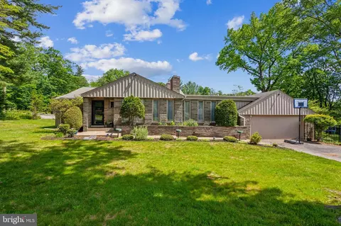 1710 E Willow Grove Ave, Glenside, PA 19038