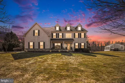 139 Knoll Dr, Collegeville, PA 19426