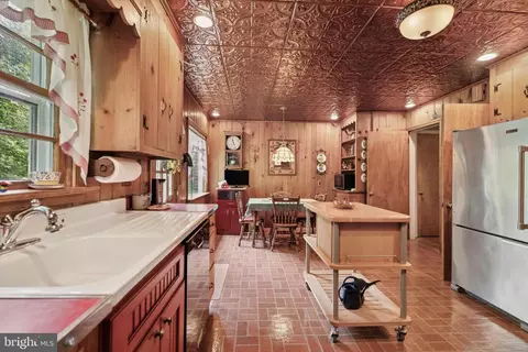 240 Rices Mill Rd, Wyncote, PA 19095 photo 9