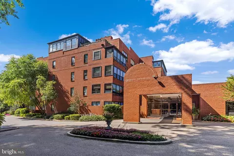101 Cheswold Ln #3A, Haverford, PA 19041
