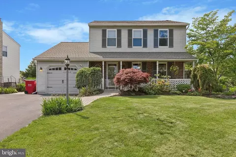 159 Hunt Dr, Horsham, PA 19044