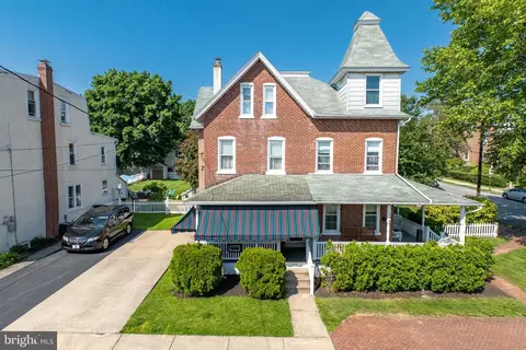 134 S 5th Ave, Royersford, PA 19468