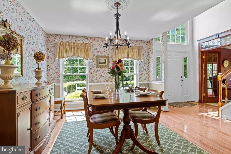 Dining - 220 Cypress Ln, Hatboro, PA 19040 photo 1 of 3
