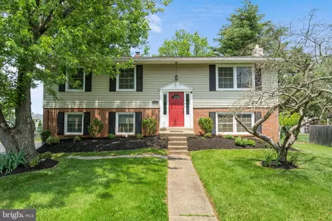 207 Hancock Rd, North Wales, PA 19454
