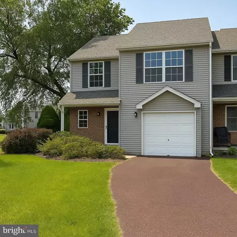 180 Seckel Ct, Telford, PA 18969