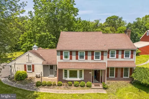 1305 Meetinghouse Rd, North Wales, PA 19454