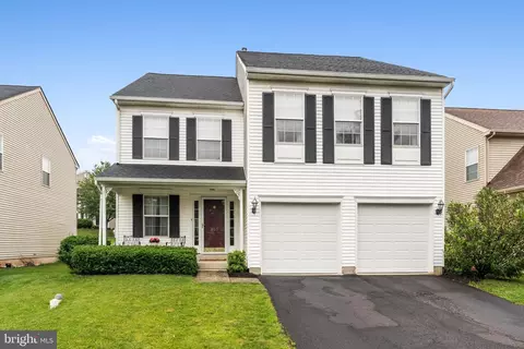 803 Red Coat Rd, Collegeville, PA 19426