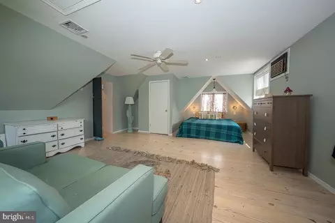 Bedroom - 122 Webster Ave, Wyncote, PA 19095 photo 7 of 7