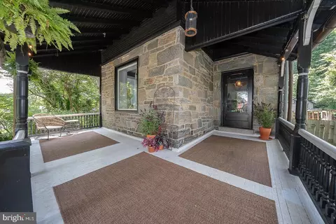 Exterior - 122 Webster Ave, Wyncote, PA 19095 photo 4 of 13
