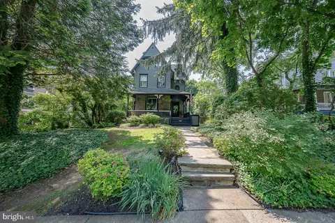 122 Webster Ave, Wyncote, PA 19095