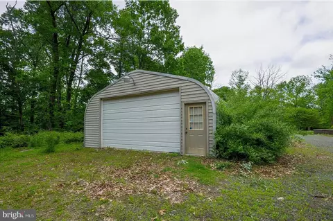 210 Stone Rd, Barto, PA 19504 photo 4