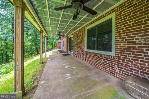 Exterior - 175 Gulph Hills Rd, Wayne, PA 19087 photo 8 of 14