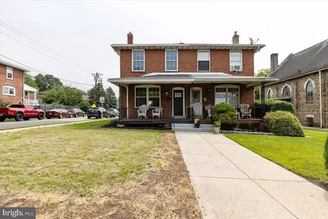 464 Fairfield Rd, Plymouth Meeting, PA 19462