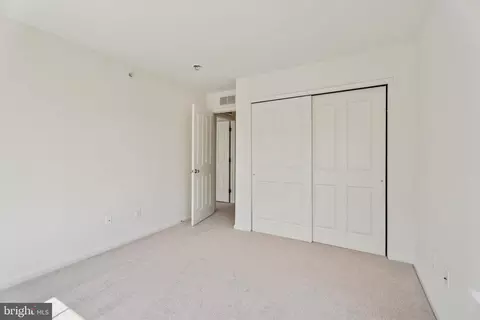 Bedroom - 17 Old Cedarbrook Rd, Wyncote, PA 19095 photo 2 of 5