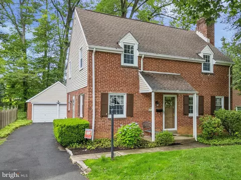 515 Marks Rd, Oreland, PA 19075