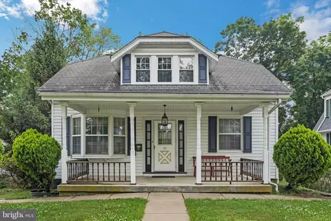 35 Williams Ln, Hatboro, PA 19040