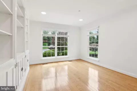 Living - 108 Lemonton Way, Wayne, PA 19087 photo 12 of 15